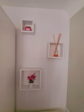 Cheerful 2 Bedroom Home In Badalucco